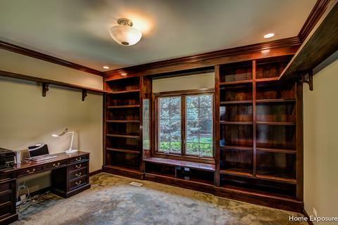 895 Burnham Ct, Aurora, IL 60502 photo 13
