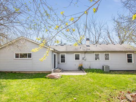 1316 Nelson Cir, Wheaton, IL 60189 photo 24