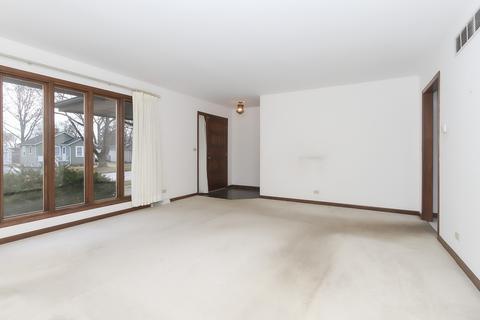 226 S Edison Ave, Elgin, IL 60123 photo 4