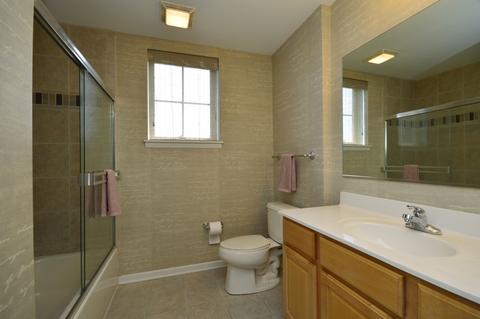 720 Prestwick Ln #408, Wheeling, IL 60090 photo 17