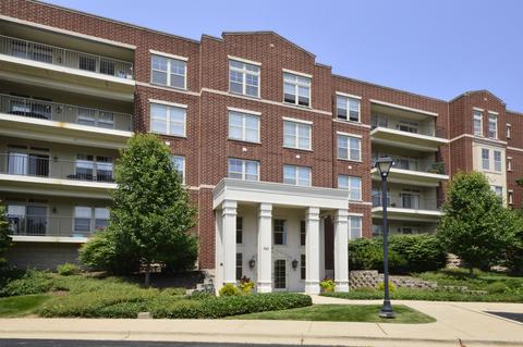 720 Prestwick Ln #408, Wheeling, IL 60090 photo 1