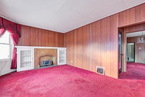 8102 S Harvard Ave, Chicago, IL 60620 photo 6