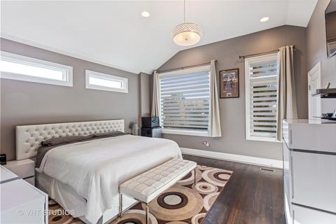 417 E 42nd Pl, Chicago, IL 60653 photo 10