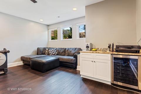 417 E 42nd Pl, Chicago, IL 60653 photo 12
