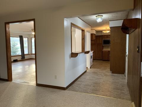 302 Hall Dr, Roberts, IL 60962 photo 20