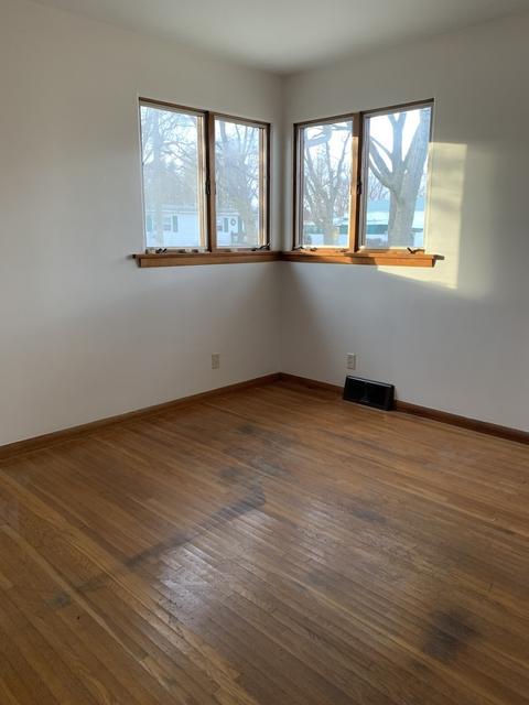 302 Hall Dr, Roberts, IL 60962 photo 32