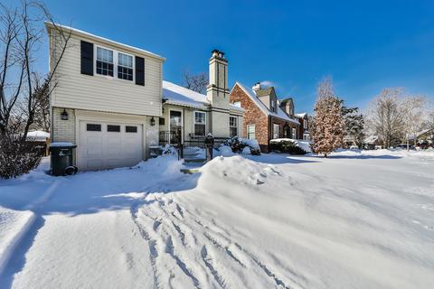 587 Selborne Rd, Riverside, IL 60546 photo 2