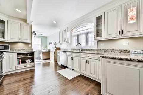 587 Selborne Rd, Riverside, IL 60546 photo 12