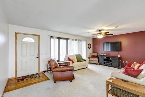 402 S E St, Hammond, IL 61929 photo 4