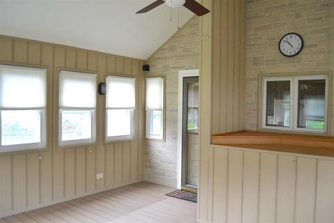 1607 N Summit St, Wheaton, IL 60187 photo 7