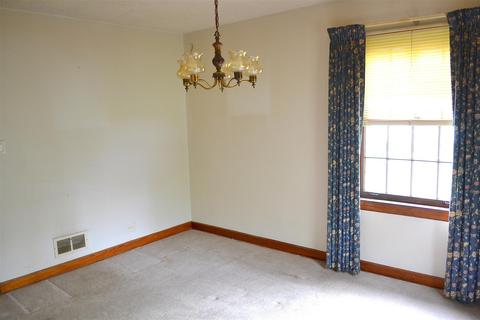 1607 N Summit St, Wheaton, IL 60187 photo 3
