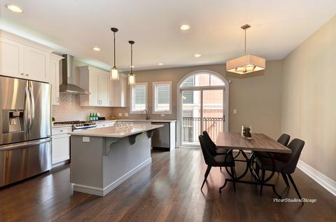 320 E 18th St, Chicago, IL 60616 photo 8