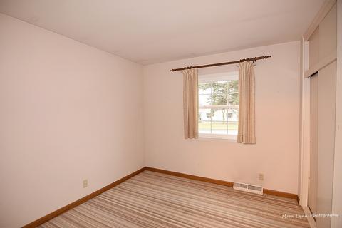 51 Circle Dr E, Montgomery, IL 60538 photo 14