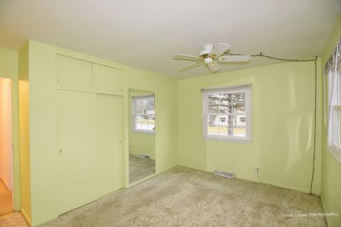 51 Circle Dr E, Montgomery, IL 60538 photo 17