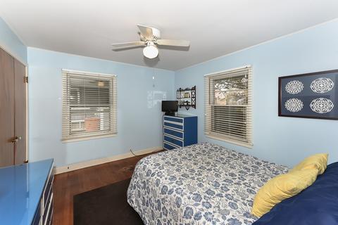 1309 E Algonquin Rd, Des Plaines, IL 60016 photo 11