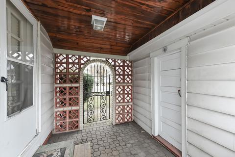 1309 E Algonquin Rd, Des Plaines, IL 60016 photo 17