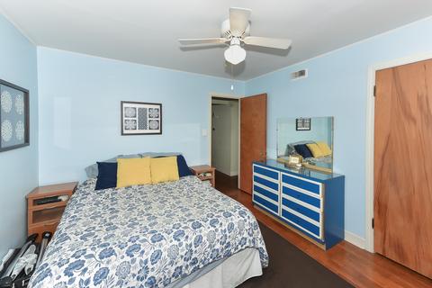 1309 E Algonquin Rd, Des Plaines, IL 60016 photo 12