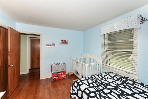 1309 E Algonquin Rd, Des Plaines, IL 60016 photo 16