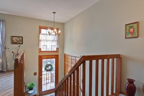 5703 Greenview Rd, Oakwood Hills, IL 60013 photo 3