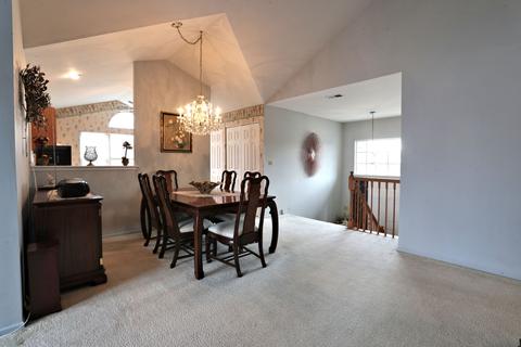 379 Aberdeen Ct #3, Bartlett, IL 60103 photo 8