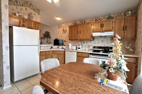 379 Aberdeen Ct #3, Bartlett, IL 60103 photo 10