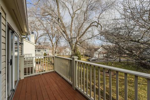 1410 Shore Ct #C2, Wheeling, IL 60090 photo 18