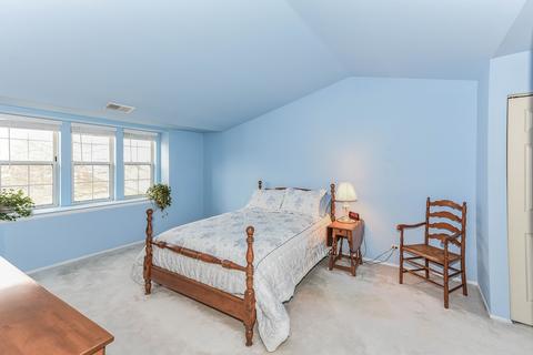 1410 Shore Ct #C2, Wheeling, IL 60090 photo 10