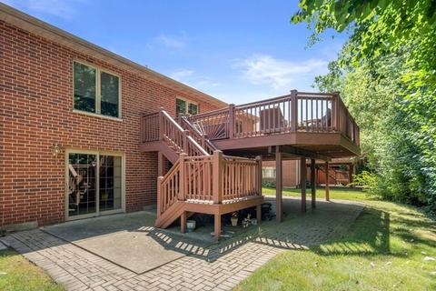 8 Billy Casper Ln, Midlothian, IL 60445 photo 17