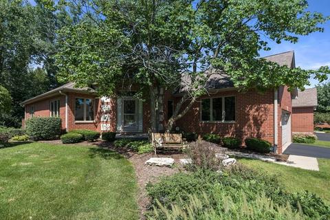 8 Billy Casper Ln, Midlothian, IL 60445 photo 2