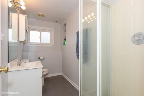 133 S Highview Ave, Addison, IL 60101 photo 10