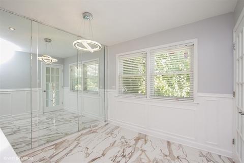 1152 E 90th St, Chicago, IL 60619 photo 5