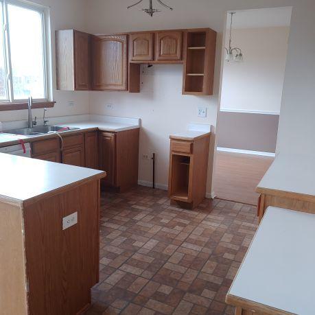 2965 Liberty Ln, Lindenhurst, IL 60046 photo 3