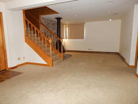 1011 W Grant Dr, Des Plaines, IL 60016 photo 5