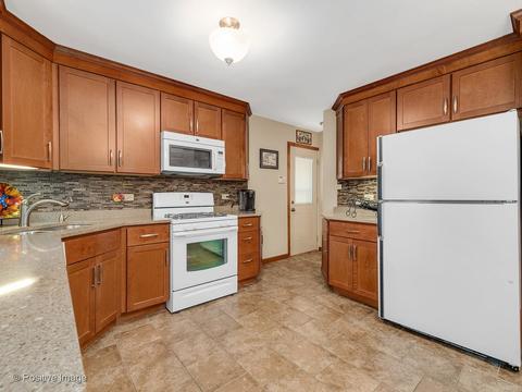 320 High Ridge Rd, Hillside, IL 60162 photo 5