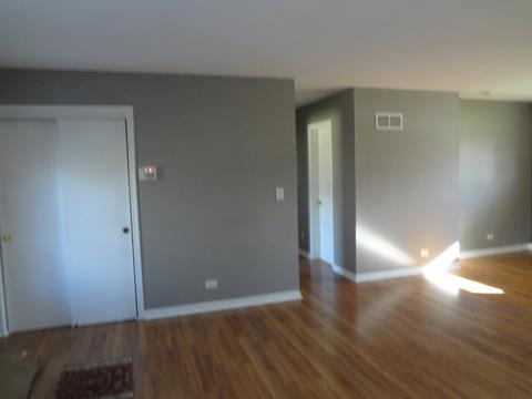 935 Forest Dr, Elgin, IL 60123 photo 7