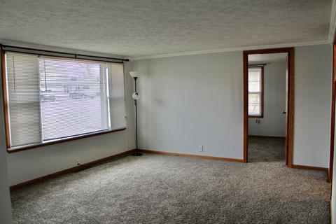 410 E High St E, Morris, IL 60450 photo 4