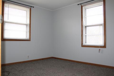 410 E High St E, Morris, IL 60450 photo 8