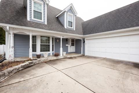 407 S Blanchard St, Wheaton, IL 60187 photo 2