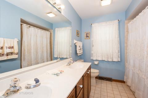 407 S Blanchard St, Wheaton, IL 60187 photo 18
