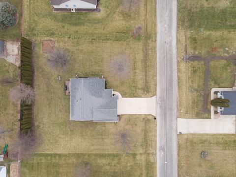109 S Pintail Ln, Downs, IL 61736 photo 32