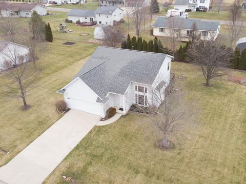 109 S Pintail Ln, Downs, IL 61736 photo 35