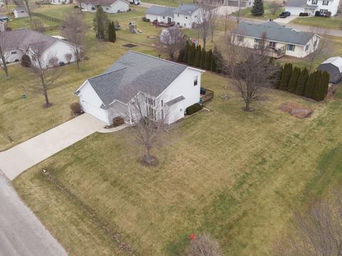 109 S Pintail Ln, Downs, IL 61736 photo 29