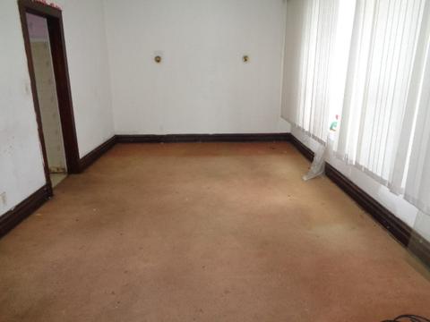 2714 E 78th St, Chicago, IL 60649 photo 4