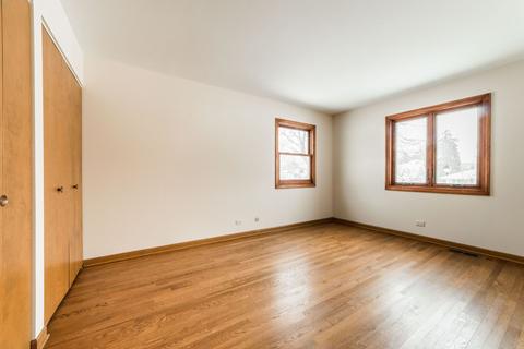 1530 N Summit St, Wheaton, IL 60187 photo 17