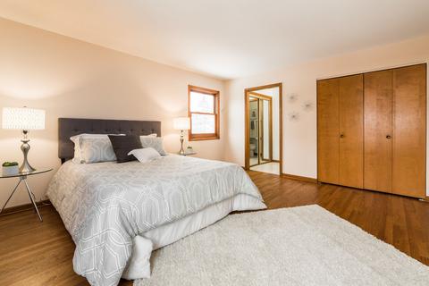 1530 N Summit St, Wheaton, IL 60187 photo 13