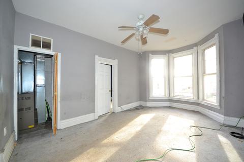 720 W 48th Pl, Chicago, IL 60609 photo 2