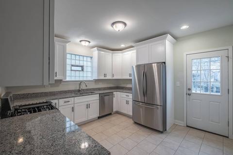 830 E 88th St, Chicago, IL 60619 photo 6