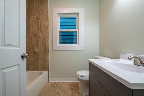 830 E 88th St, Chicago, IL 60619 photo 15