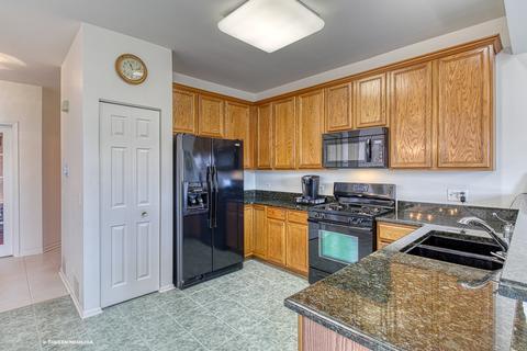 107 Bay Dr, Itasca, IL 60143 photo 8