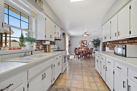 485 N Eagle Island Rd, Kankakee, IL 60901 photo 11